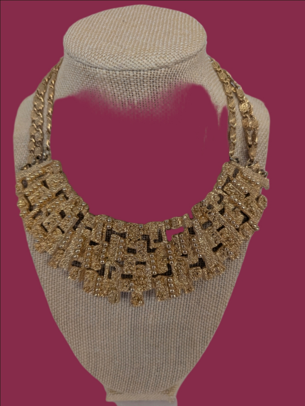 VINTAGE NAPIER Collar Bib Necklace Gold Statement Late 1960s - Luxury